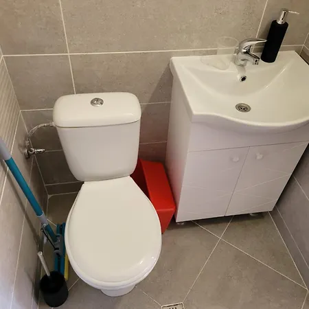 къща чолаков и син - за гости デヴィン