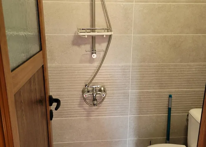 къща чолаков и син - за гости ゲストハウス デヴィン